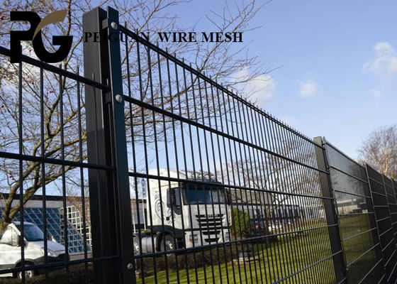 Low Carbon Steel Double Wire Welded Fence