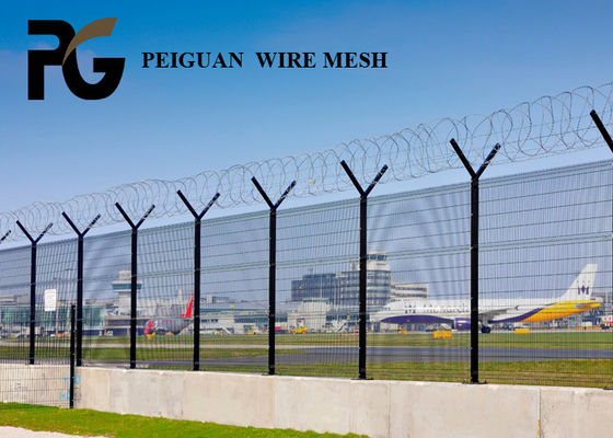Square Hole Barbed Razor Wire Fencing 5mm Low Carbon Steel Wire