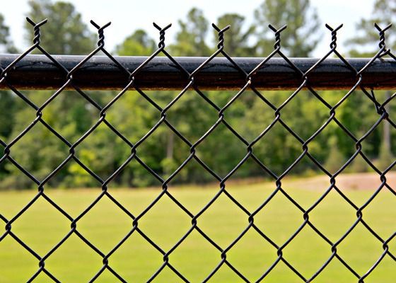 1x1 Square Post Hot Dipped Galvanized 1.0mm Chain Link Wire Mesh Fence For Security