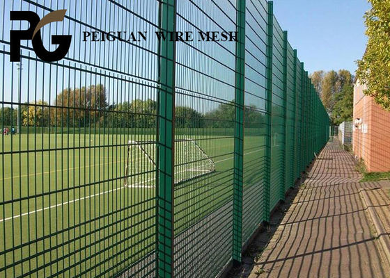 50x200mm Double Wire Fence , Home Protection 868 Mesh Fencing