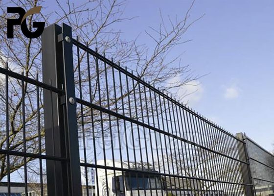 Square Post Pvc Coated Galvanized 50x200mm Double Loop Fencing