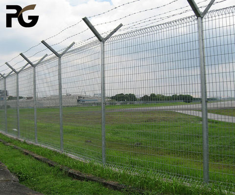 Green Coated Q235 Razor Barbed Wire Fence For Building Site Airport