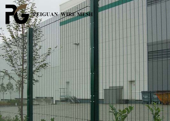 Prison High Security 2.5m 358 Mesh Fencing Hot Dipped Galvanized Powder Coating